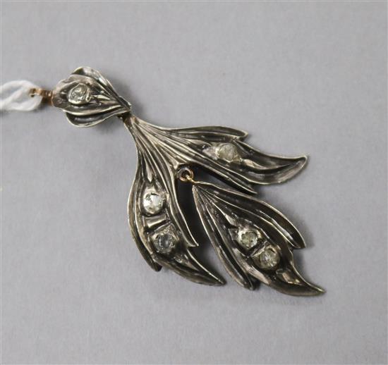 A Victorian yellow and white metal rose cut diamond set leaf pendant, approx. 5.5cm.